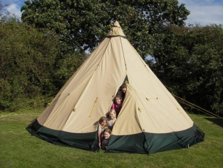  Tenemos nuestros propios tipis